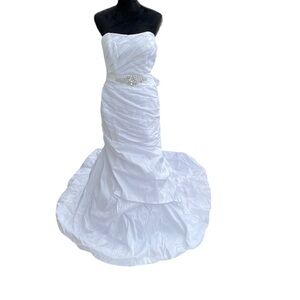 NWT David’s Bridal wedding‎ dress size 12